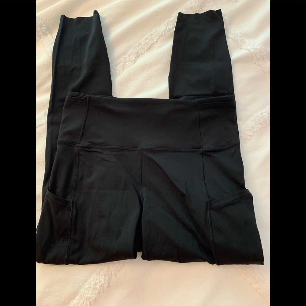 Lululemon black fast and free hr 25"
